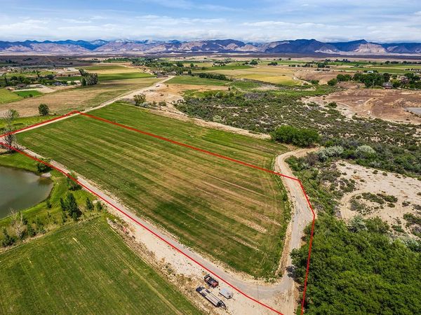 1810 M 3/4 Road, Fruita, CO 81521