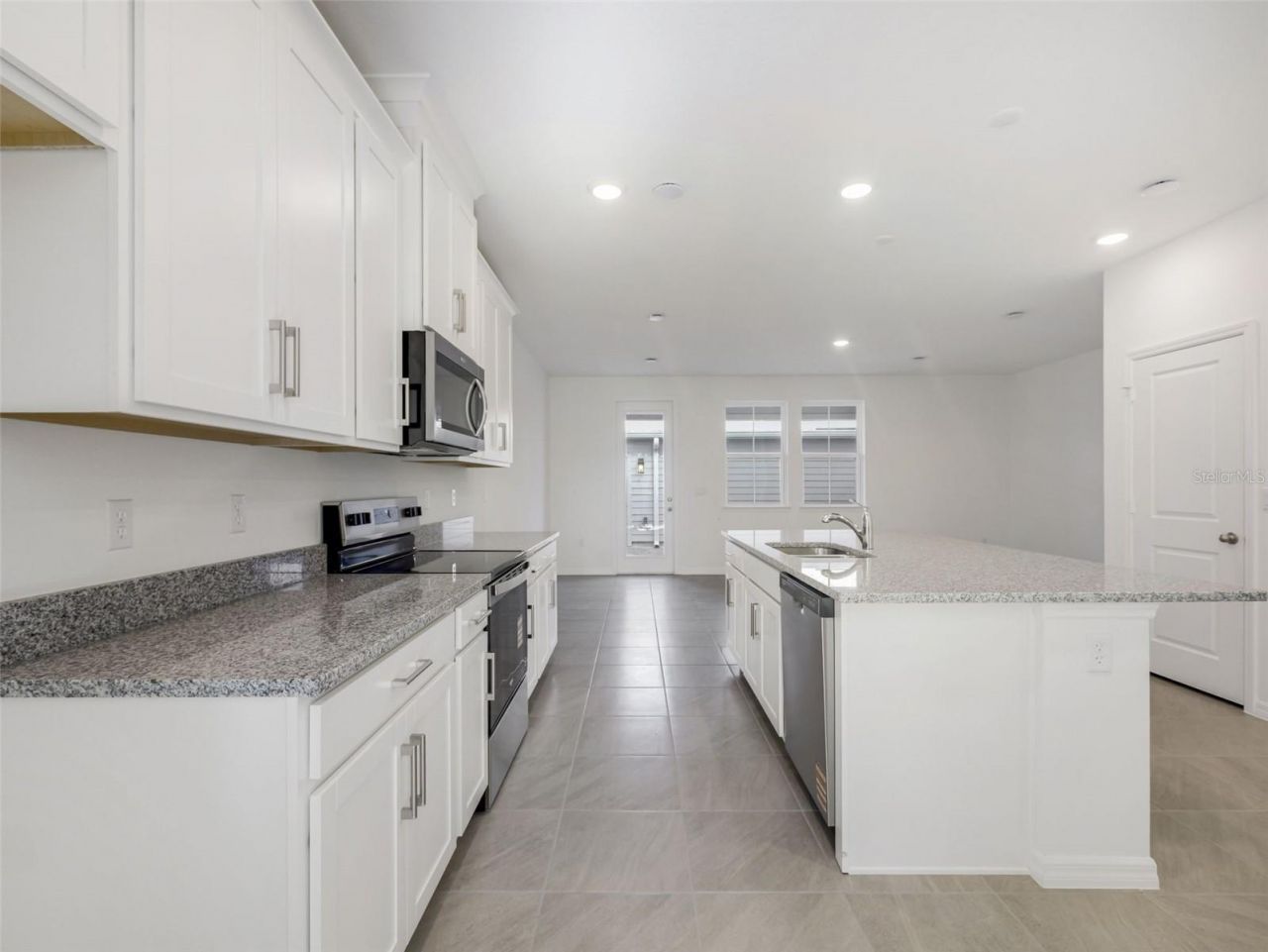 675 Clark Street, Oviedo, FL 32765 Photo