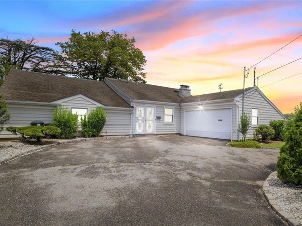 163 Mott Street, Oceanside, NY 11572