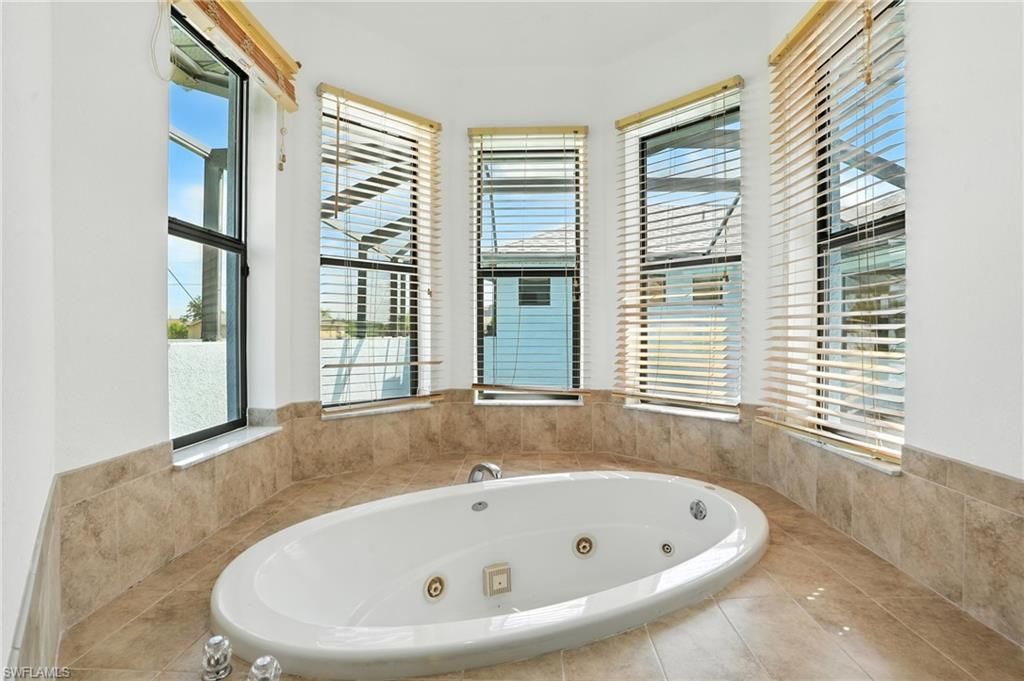 3933 18th St W, Lehigh Acres, FL 33971 Photo