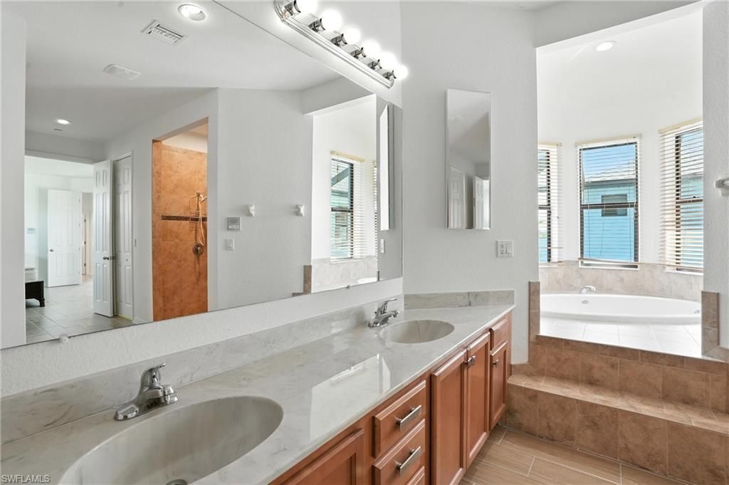 3933 18th St W, Lehigh Acres, FL 33971 Photo