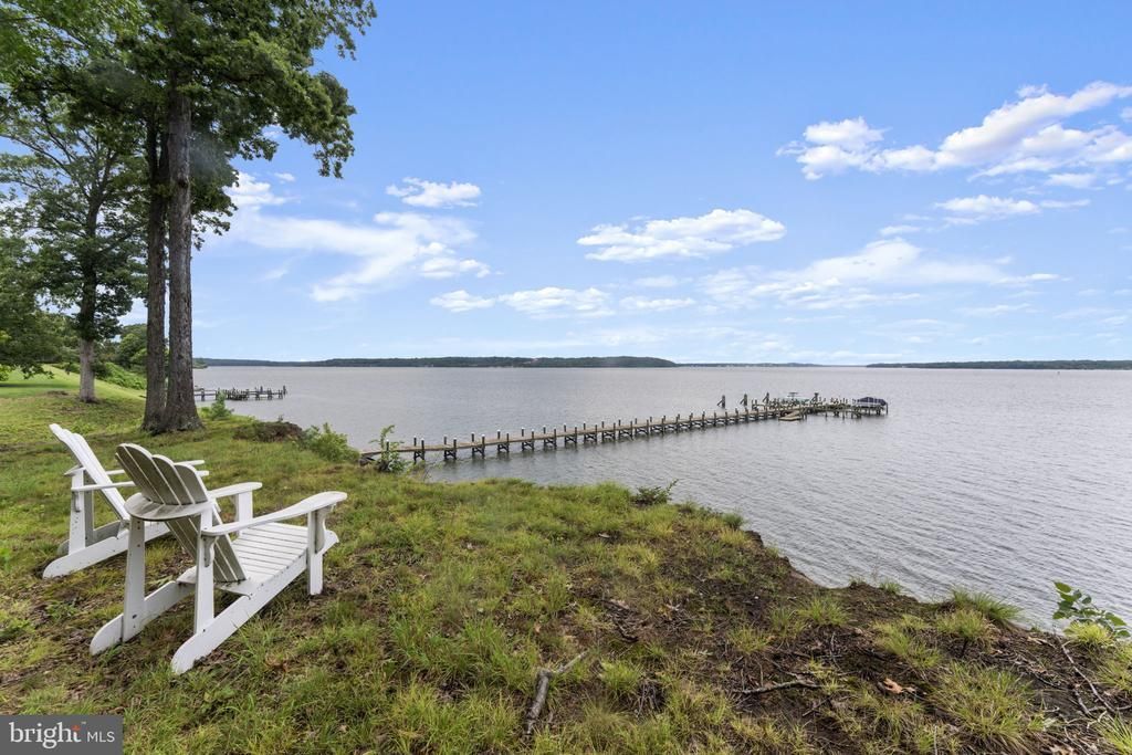 11295 Cresswell Landing, Lorton, VA 22079 Main Photo