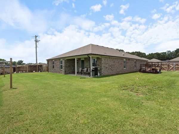 800 Buffalo Avenue, Gentry, AR 72734