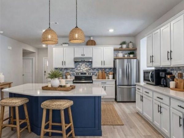 800 Buffalo Avenue, Gentry, AR 72734