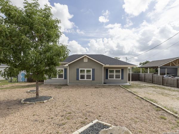 421 Cimarron, Spring Branch, TX 78070