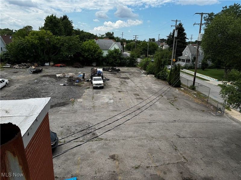 7412 Lawn Avenue, Cleveland, OH 44102 Photo 6