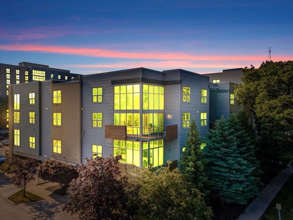 614 S Troy Street, Unit 109, Royal Oak, MI 48067