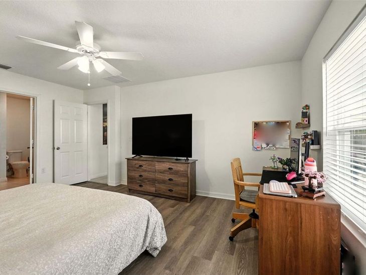 3240 Casa Del Rey Avenue, Kissimmee, FL 34746