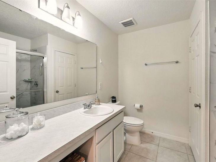 3240 Casa Del Rey Avenue, Kissimmee, FL 34746