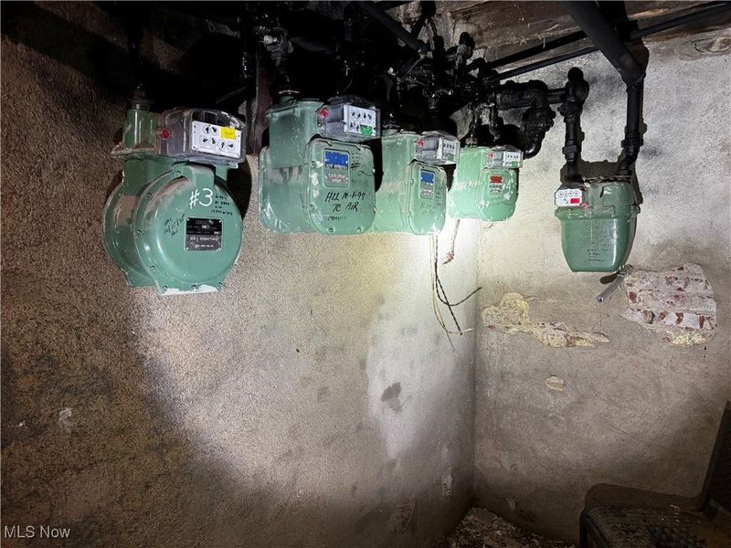 4911 Clark Avenue, Cleveland, OH 44102 Photo 29