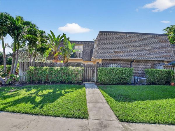 2907 SW 22nd Circle, Unit 39d, Delray Beach, FL 33445