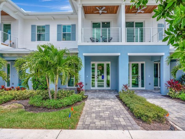 4695 SE Manatee Way, Stuart, FL 34997