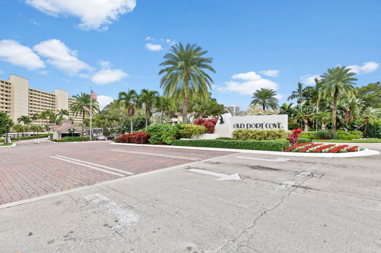 1200 Marine Way, Unit 601, North Palm Beach, FL 33408 Photo