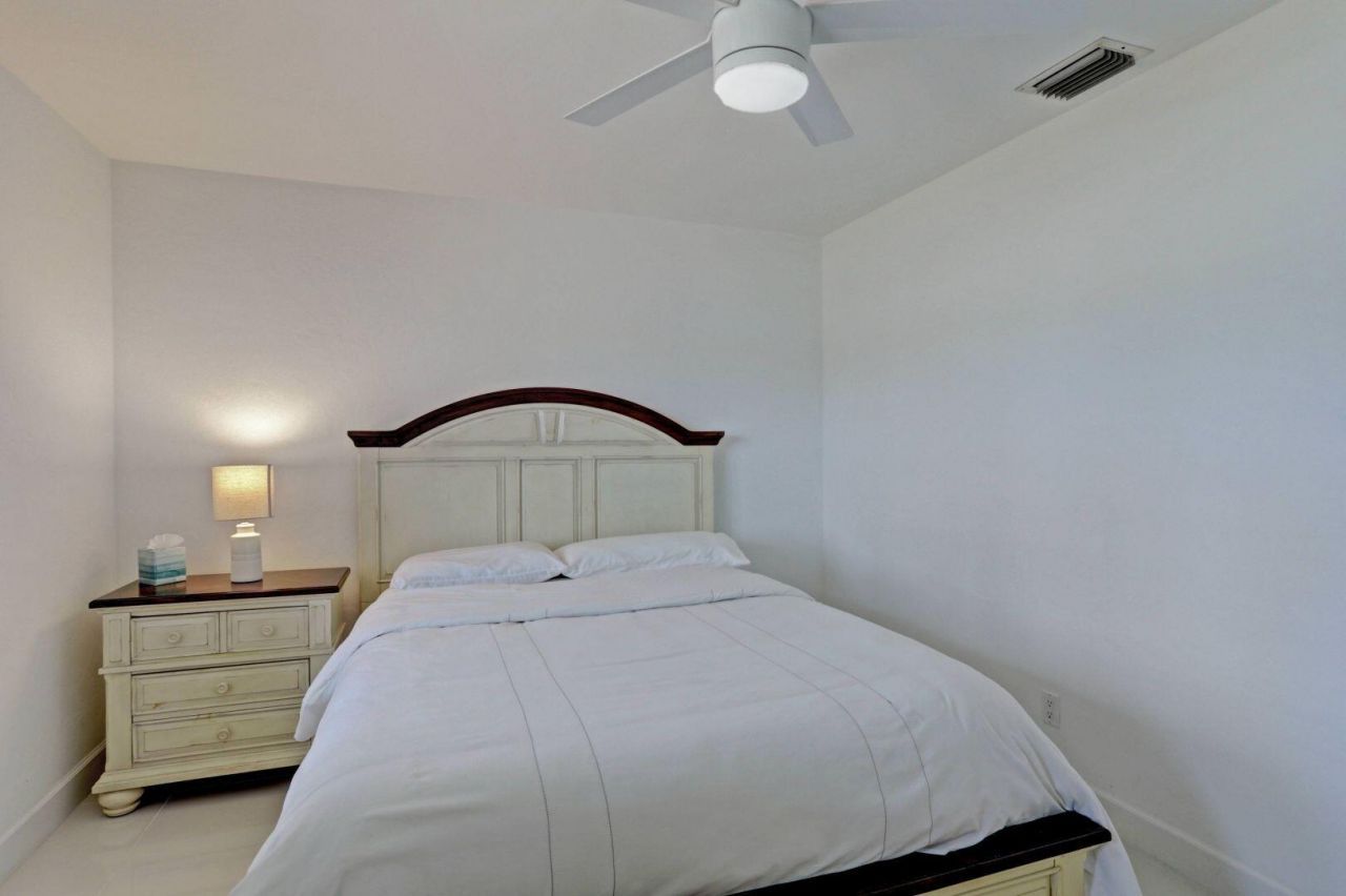7115 Venetian Way, West Palm Beach, FL 33406 Photo