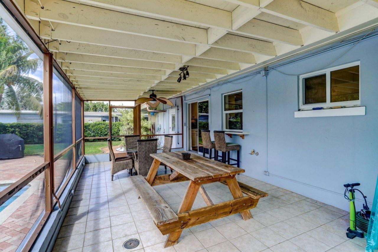 7115 Venetian Way, West Palm Beach, FL 33406 Photo