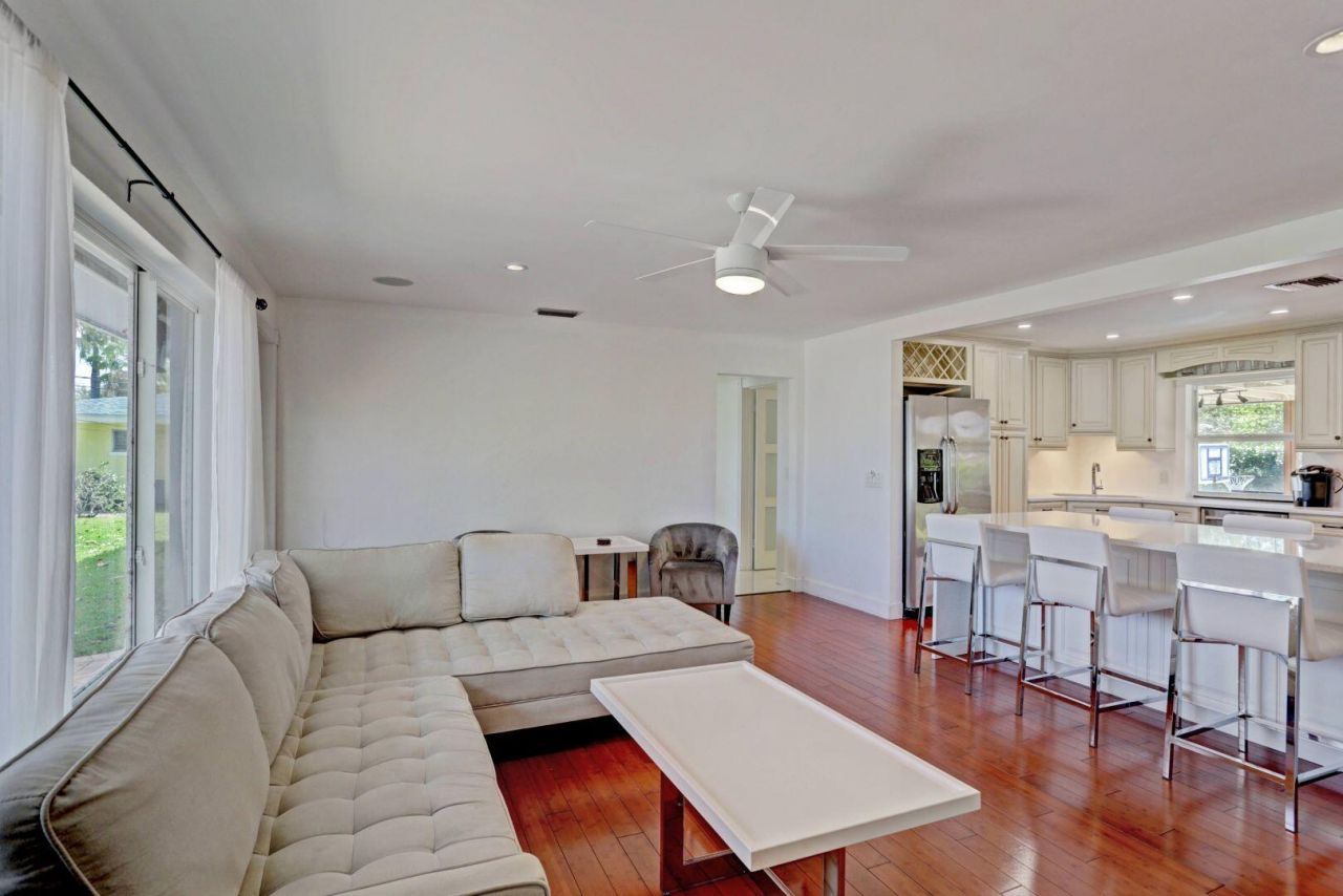 7115 Venetian Way, West Palm Beach, FL 33406 Photo
