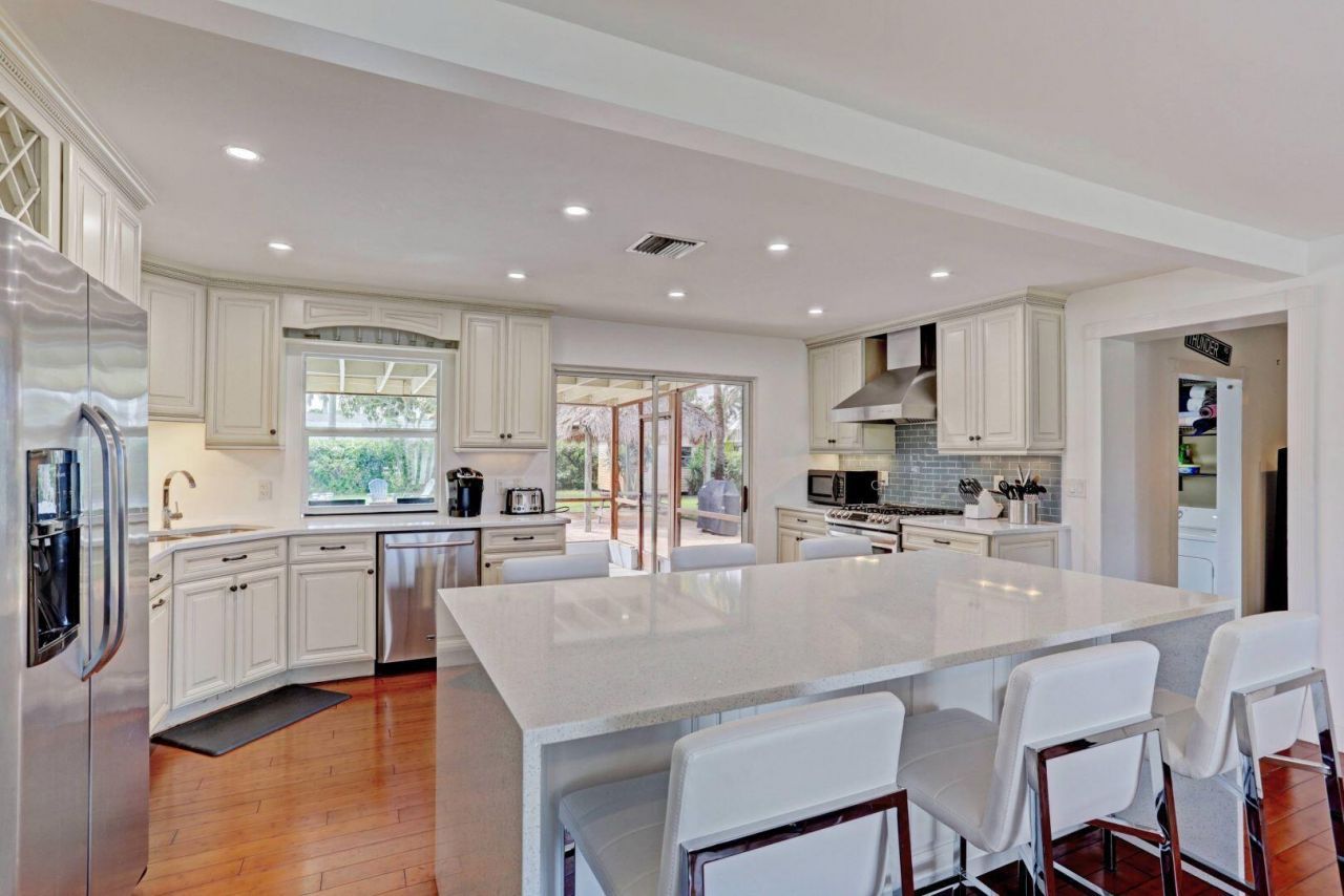 7115 Venetian Way, West Palm Beach, FL 33406 Photo