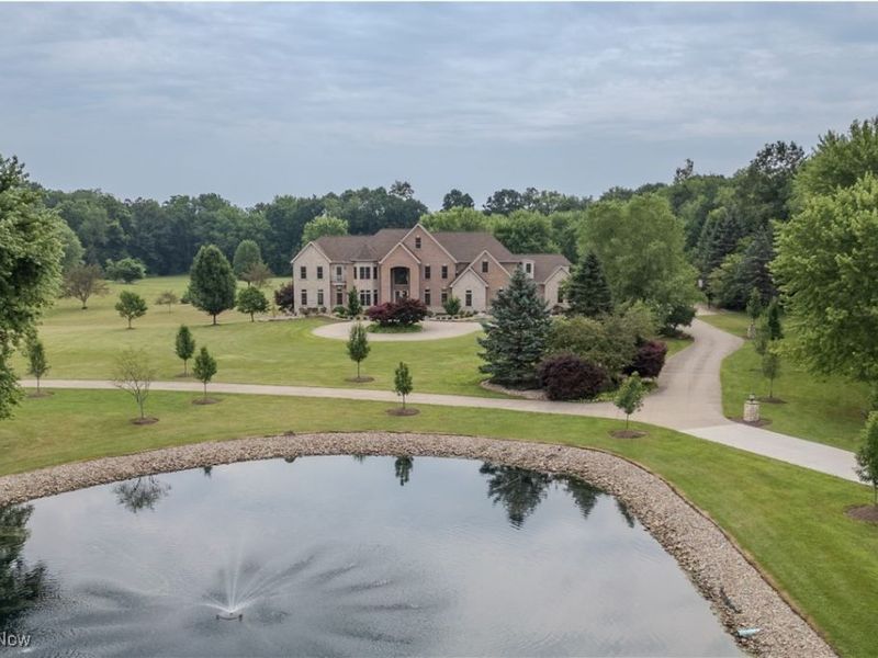 6560 Red Brush Road, Ravenna, OH 44266 Photo 2