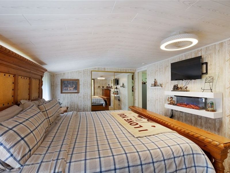 6618 Shepler Church Avenue SW, Navarre, OH 44662 Photo 16