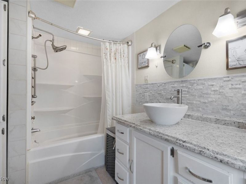 6618 Shepler Church Avenue SW, Navarre, OH 44662 Photo 17