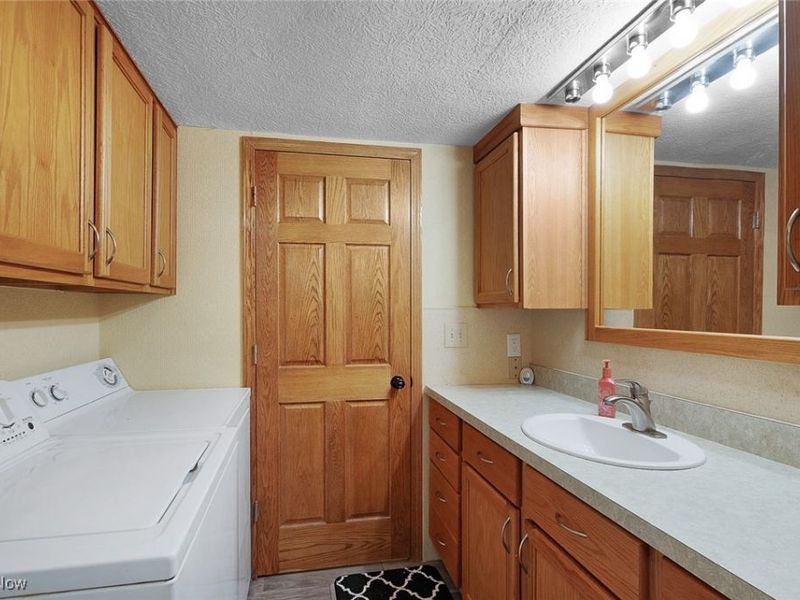 6618 Shepler Church Avenue SW, Navarre, OH 44662 Photo 20