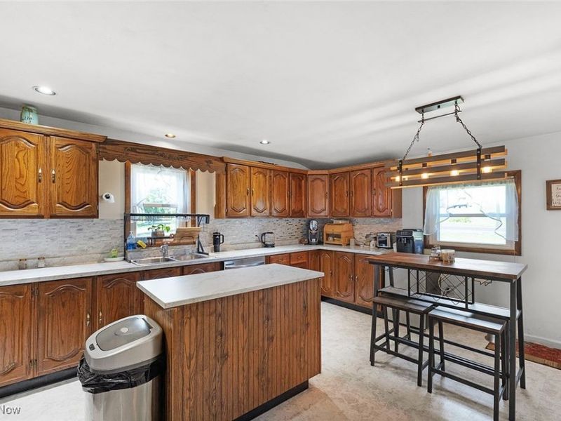 6618 Shepler Church Avenue SW, Navarre, OH 44662 Photo 7