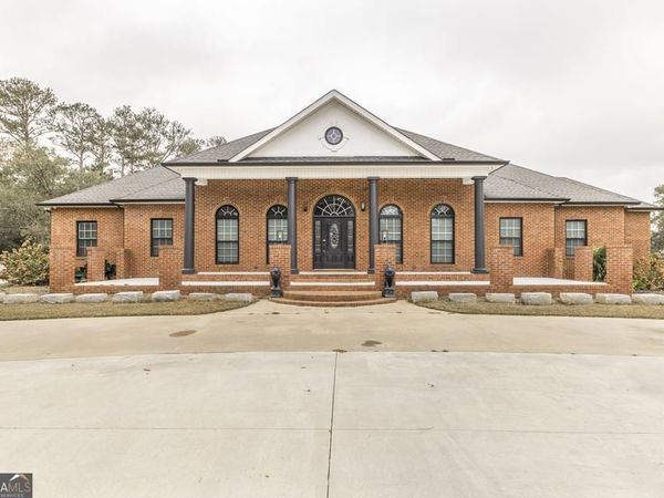 100 Parks Ridge, Dublin, GA 31021