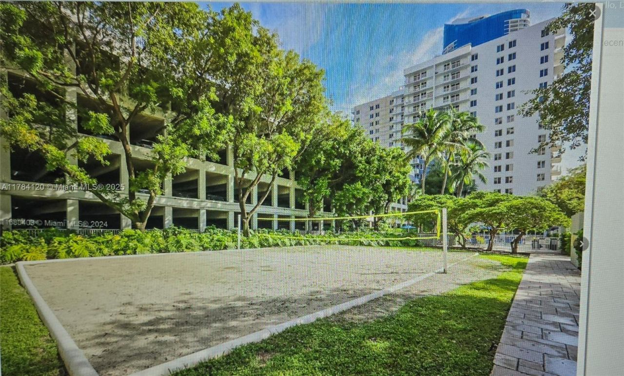 850 N Miami Ave, Unit W-2101, Miami, FL 33136 Photo