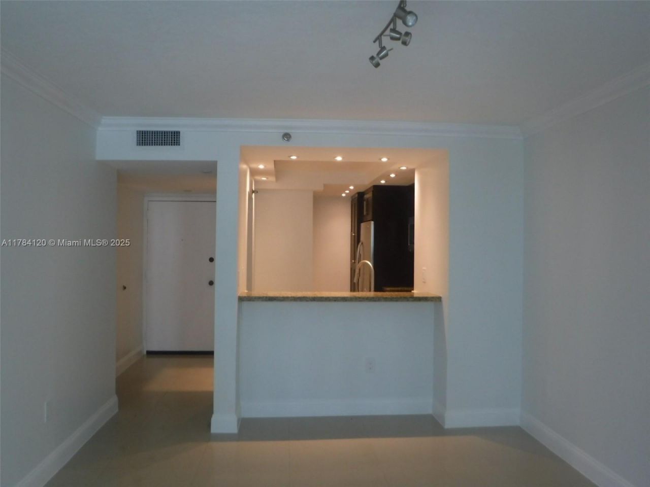 850 N Miami Ave, Unit W-2101, Miami, FL 33136 Photo