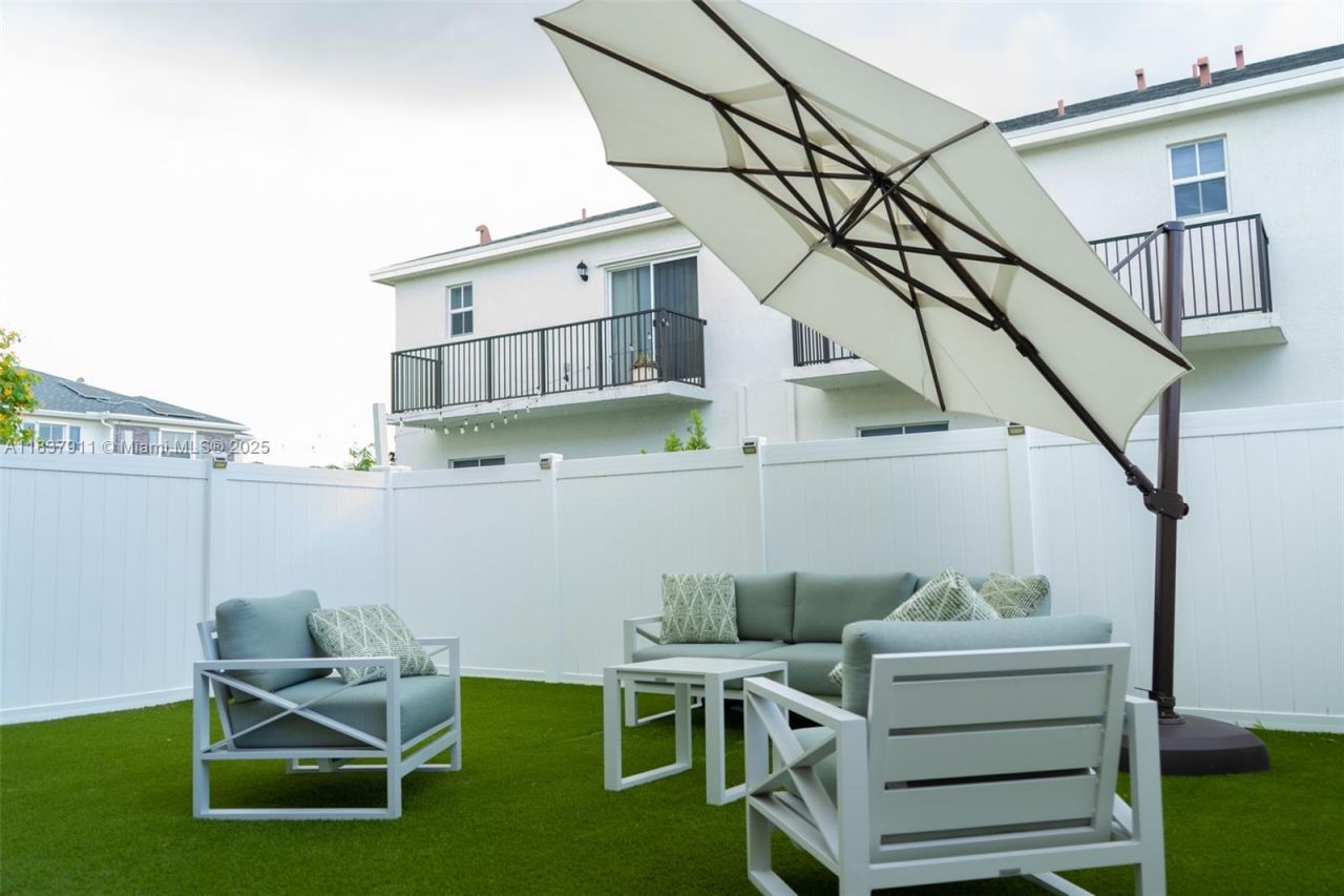 824 SE 18th St, Homestead, FL 33034 Photo