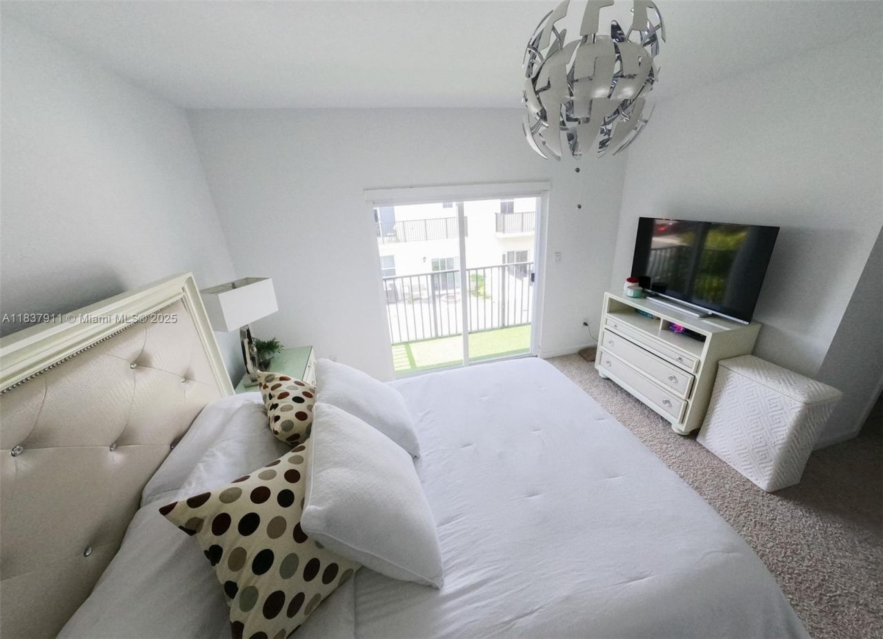 824 SE 18th St, Homestead, FL 33034 Photo