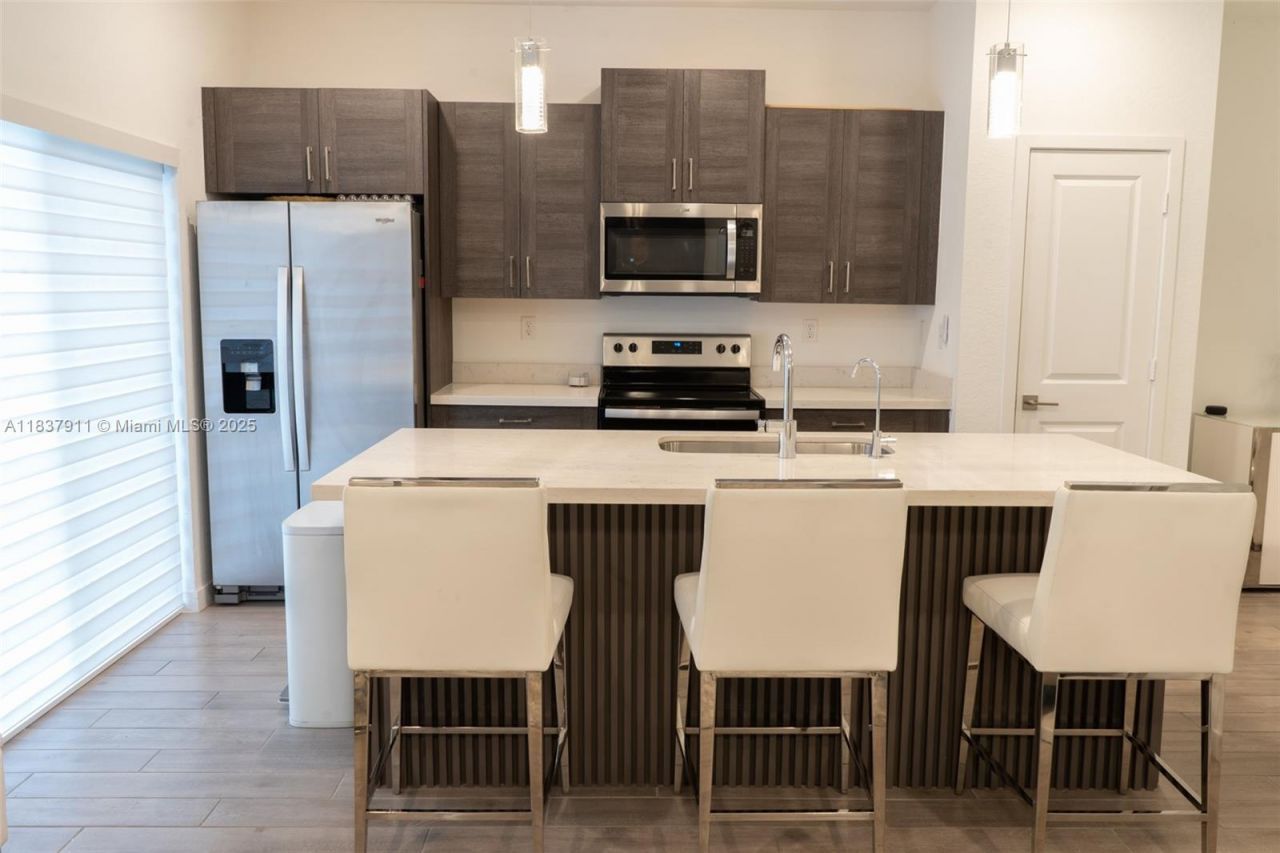 824 SE 18th St, Homestead, FL 33034 Photo