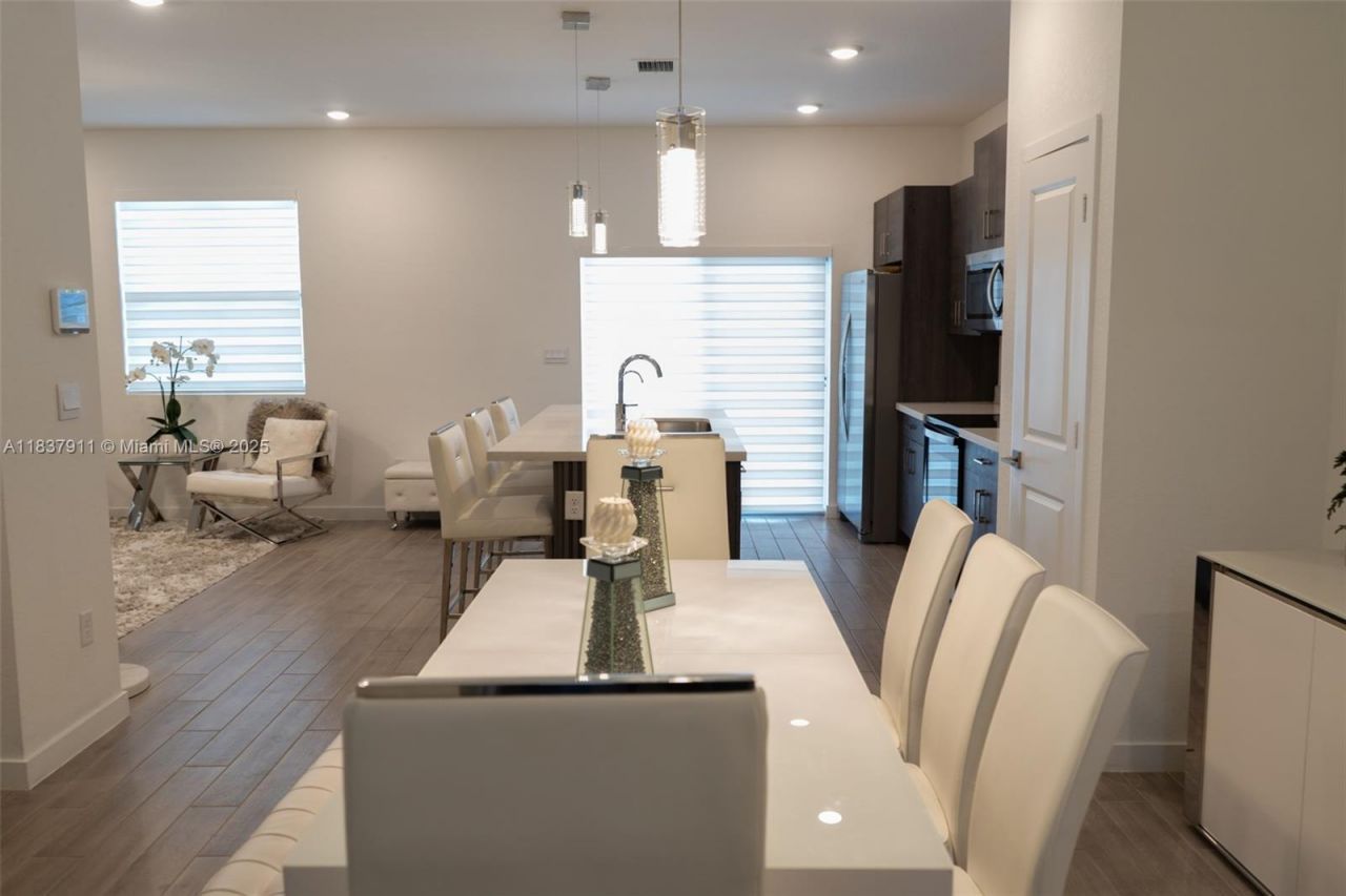 824 SE 18th St, Homestead, FL 33034 Photo