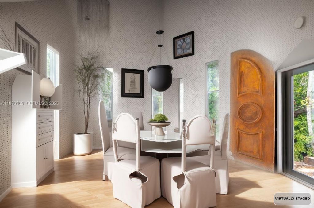 6867 SW 62nd Ter, South Miami, FL 33143 Photo