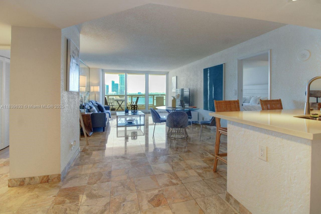 1717 N Bayshore Dr, Unit A-2635, Miami, FL 33132 Photo