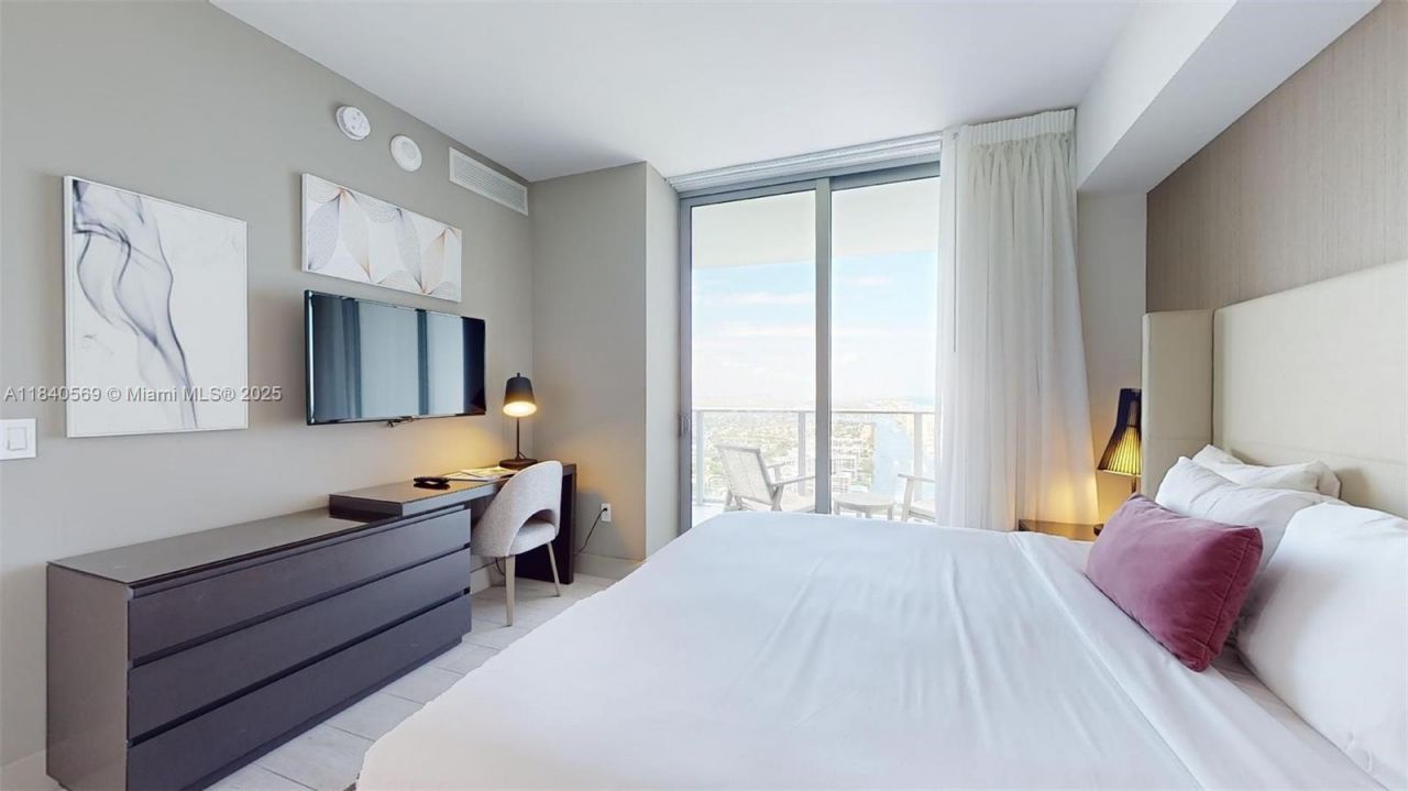 4010 S Ocean Dr, Unit T3802, Hollywood, FL 33019 Photo