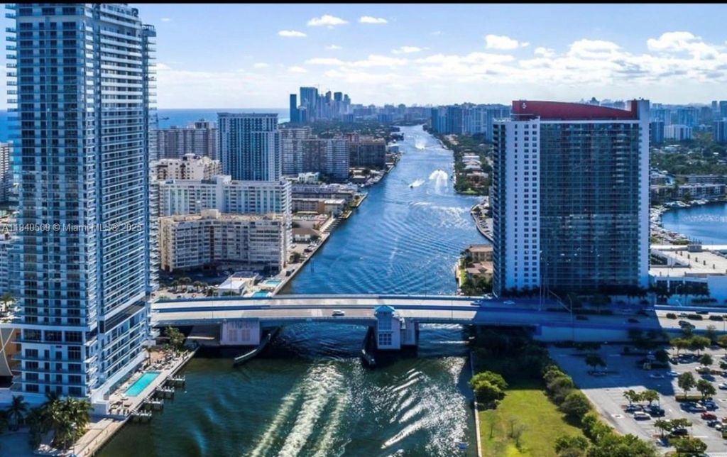 4010 S Ocean Dr, Unit T3802, Hollywood, FL 33019 Photo