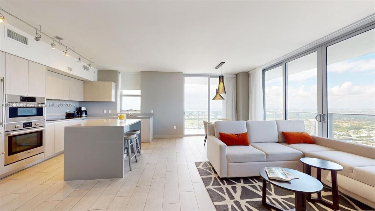 4010 S Ocean Dr, Unit T3802, Hollywood, FL 33019 Photo