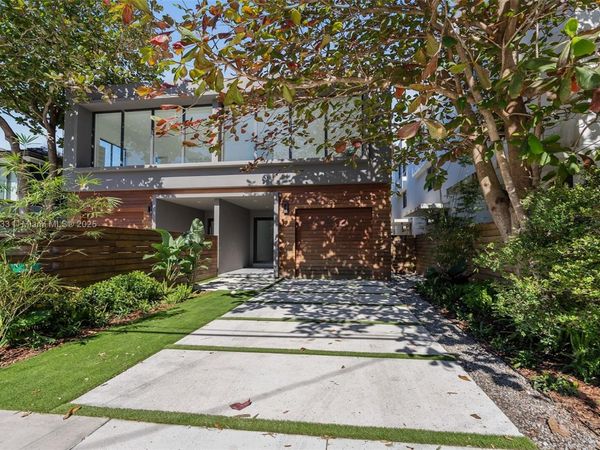 2984 Coconut Ave, Coconut Grove, FL 33133