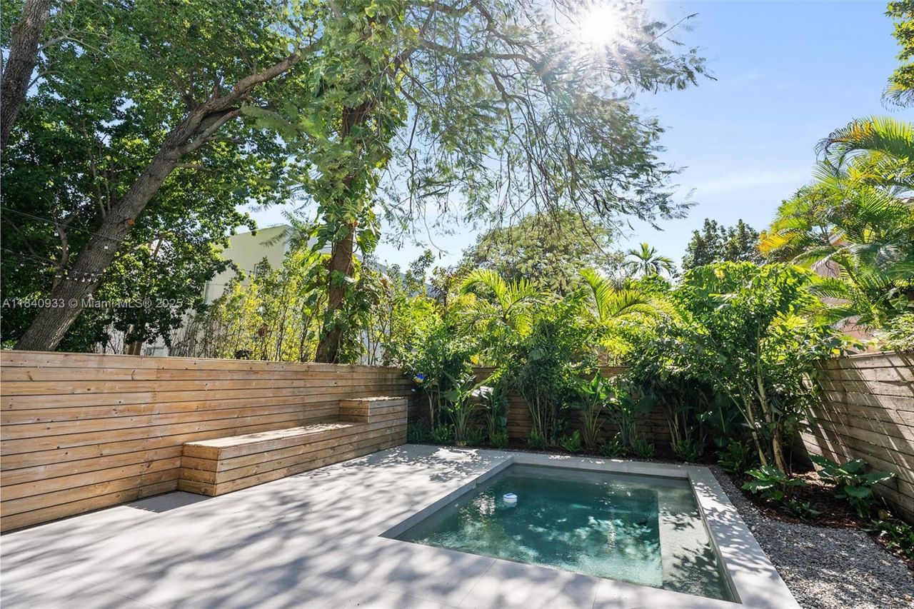 2984 Coconut Ave, Coconut Grove, FL 33133 Photo