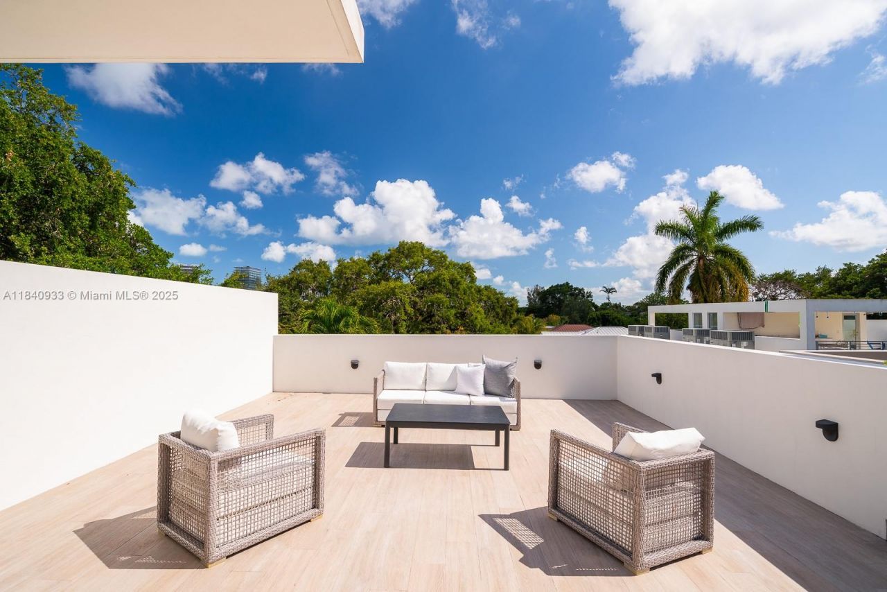 2984 Coconut Ave, Coconut Grove, FL 33133 Photo