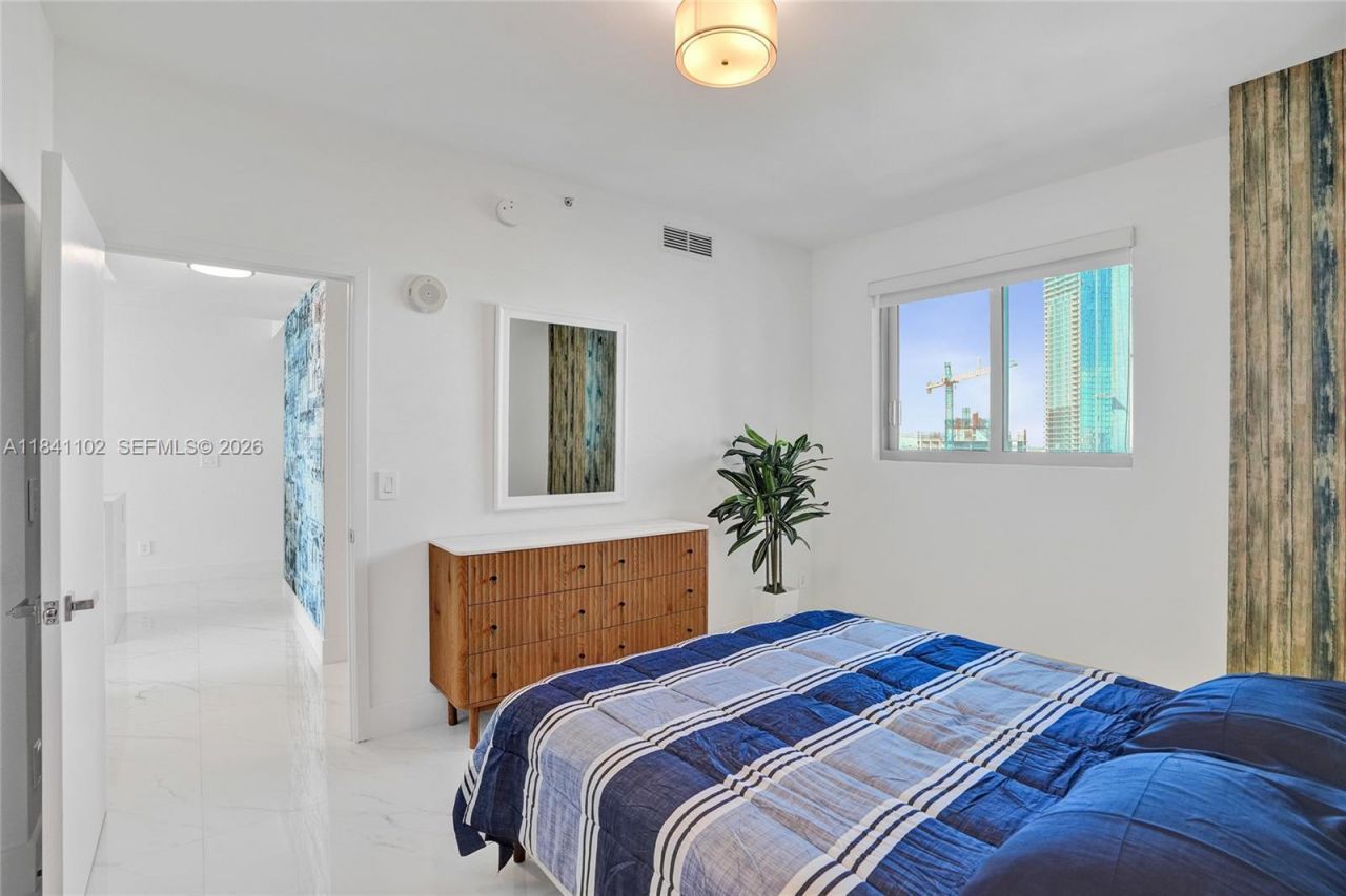 888 Biscayne Blvd, Unit 2404, Miami, FL 33132 Photo