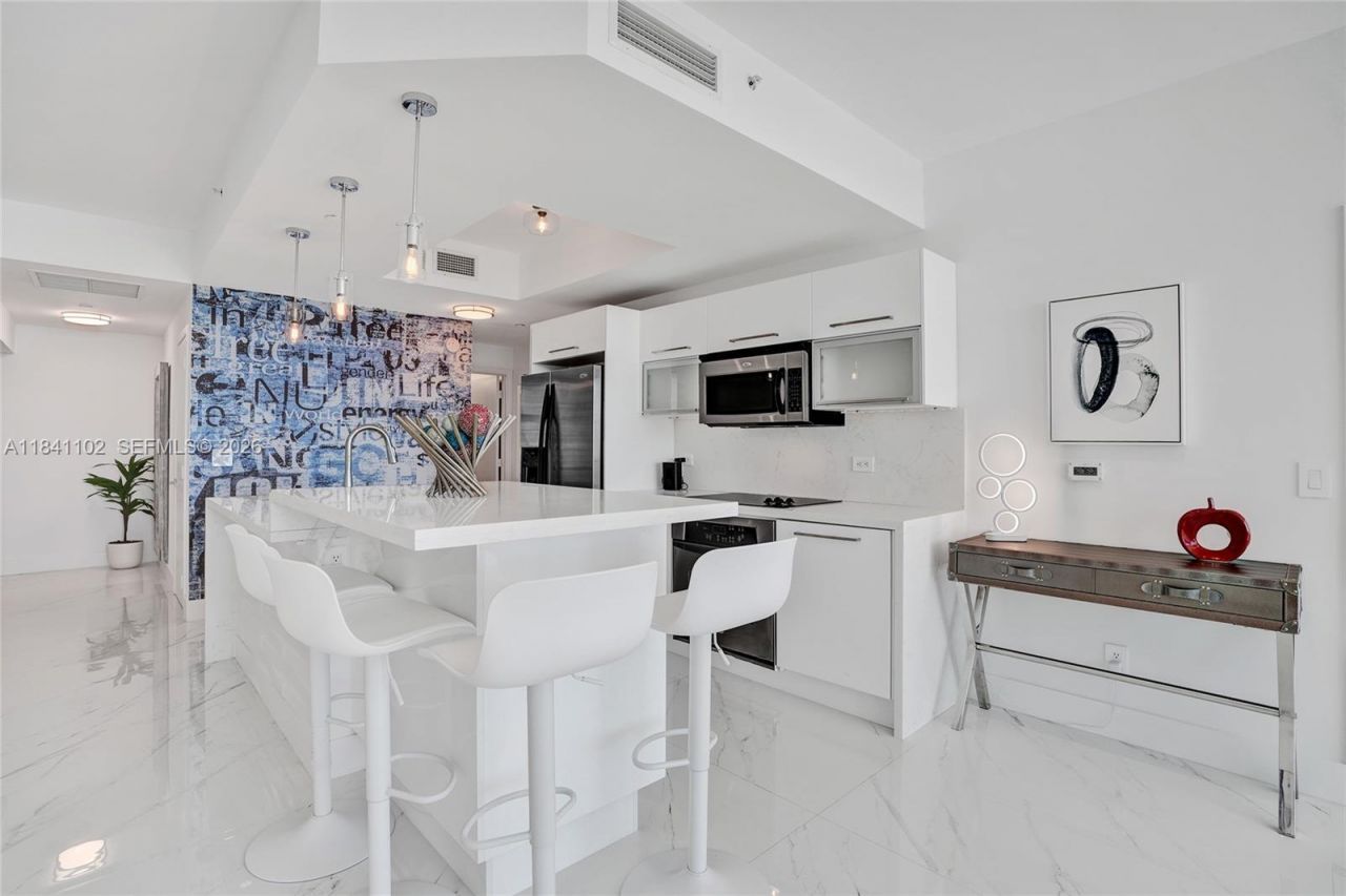 888 Biscayne Blvd, Unit 2404, Miami, FL 33132 Photo