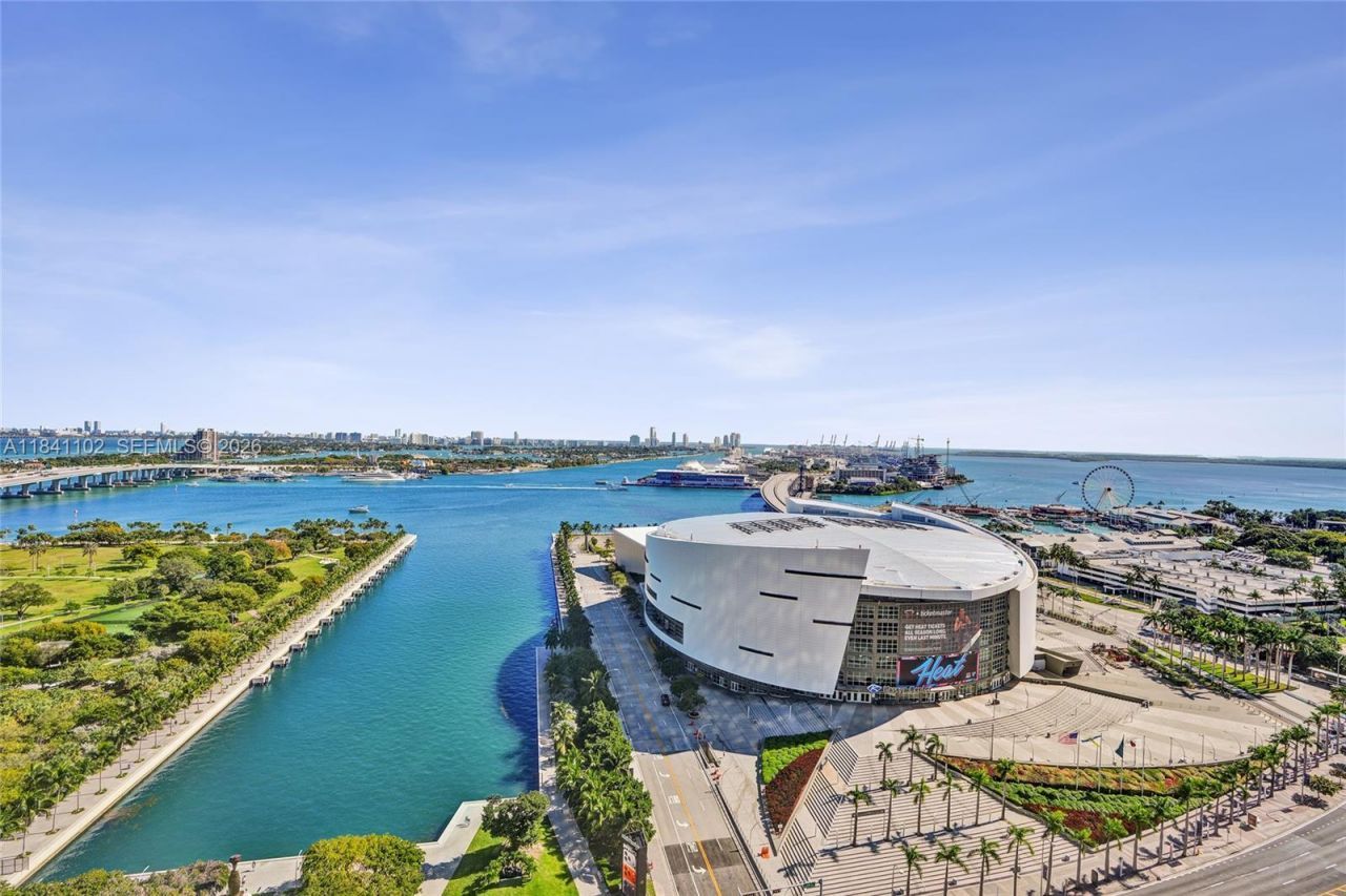 888 Biscayne Blvd, Unit 2404, Miami, FL 33132 Photo