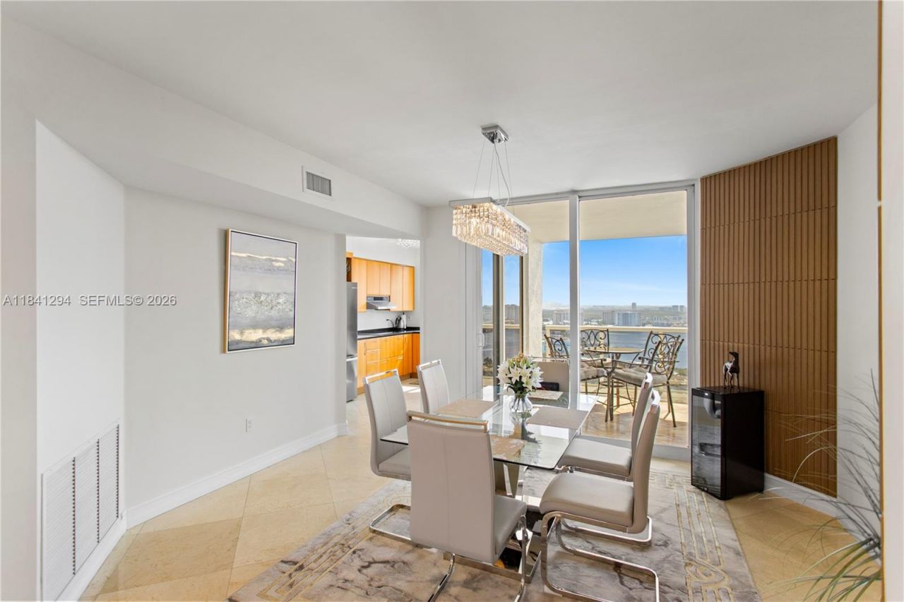 19111 Collins Ave, Unit 3507, Sunny Isles Beach, FL 33160 Photo