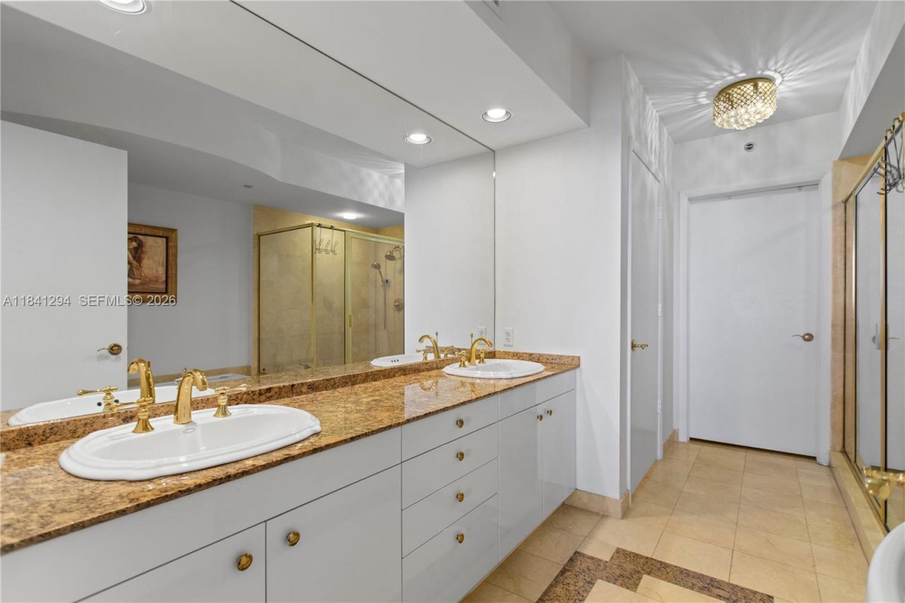 19111 Collins Ave, Unit 3507, Sunny Isles Beach, FL 33160 Photo