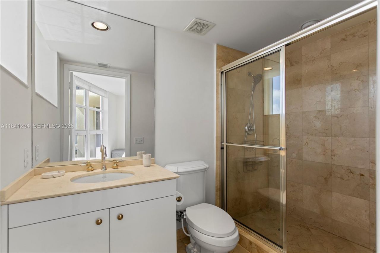 19111 Collins Ave, Unit 3507, Sunny Isles Beach, FL 33160 Photo