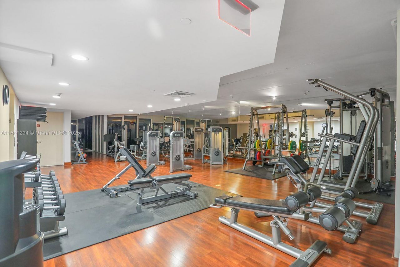 19111 Collins Ave, Unit 3507, Sunny Isles Beach, FL 33160 Photo