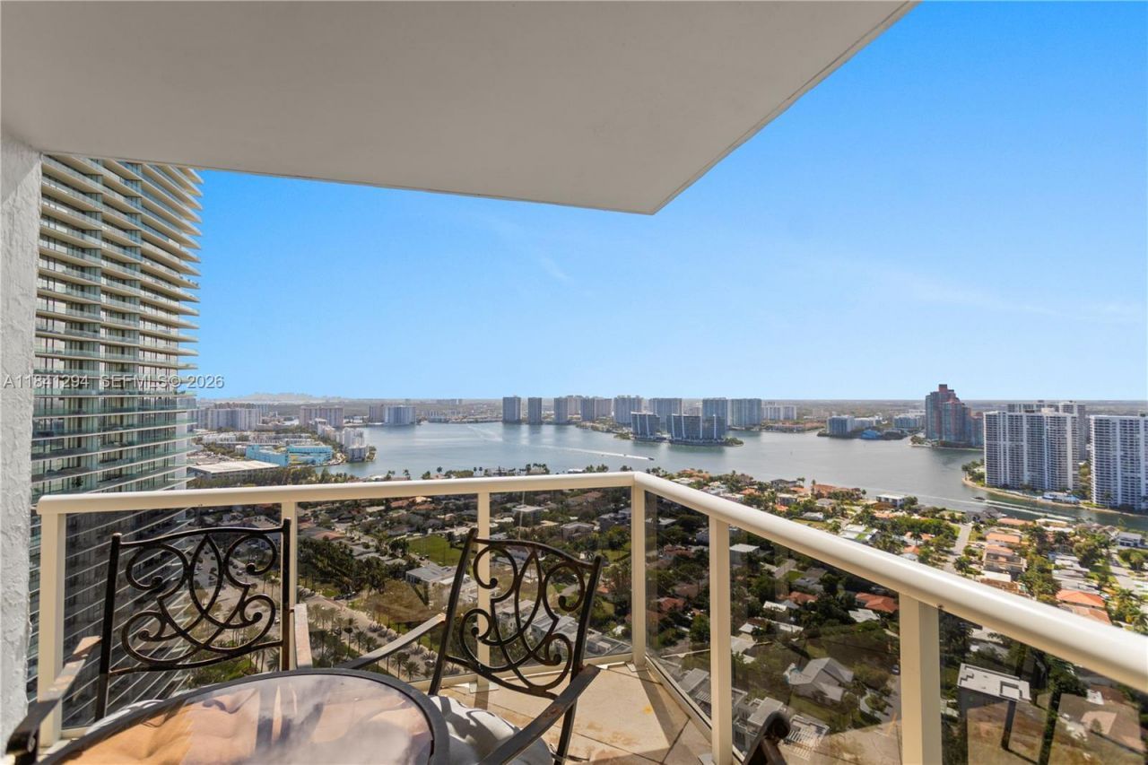 19111 Collins Ave, Unit 3507, Sunny Isles Beach, FL 33160 Photo