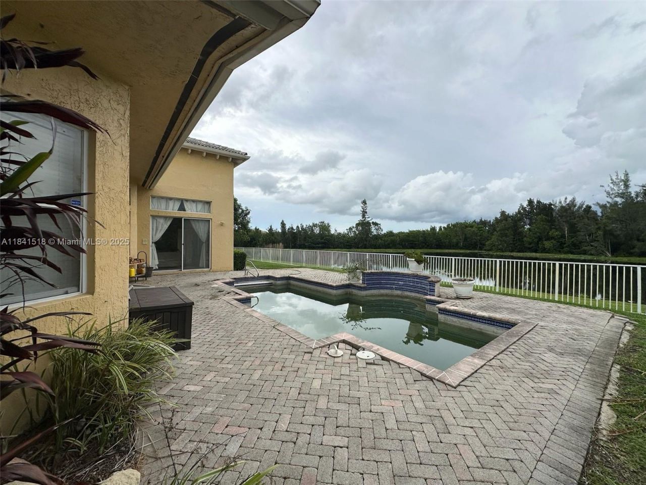 16707 NW 20th St, Pembroke Pines, FL 33028 Photo